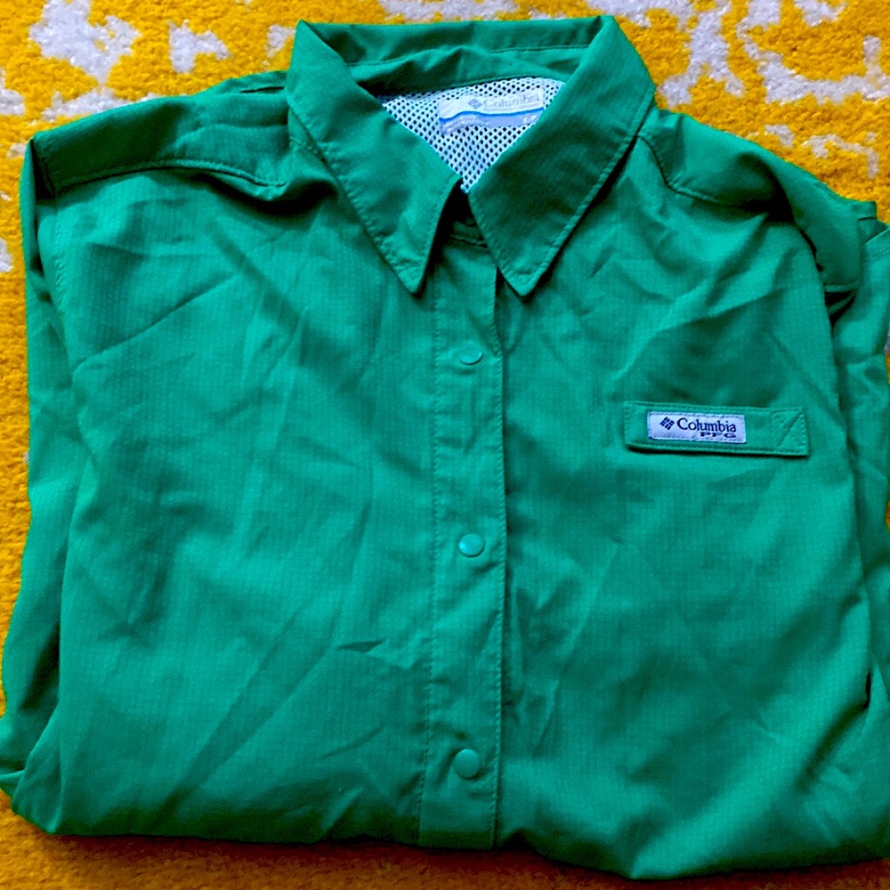 EUC COLUMBIA GREEN FISHING SHIRT, SIZE S!